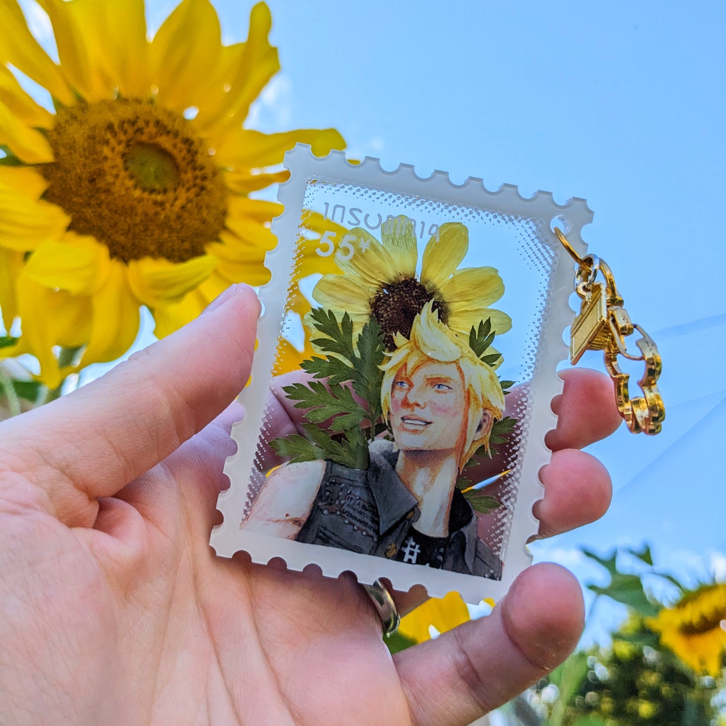 ! Prompto Stamp Dried Flower Charm